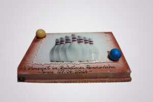 Bowlingowy Tort 